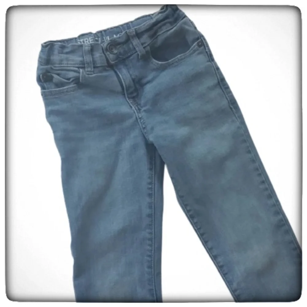 The Children's Place Light Blue Wash Straight Jeans-6